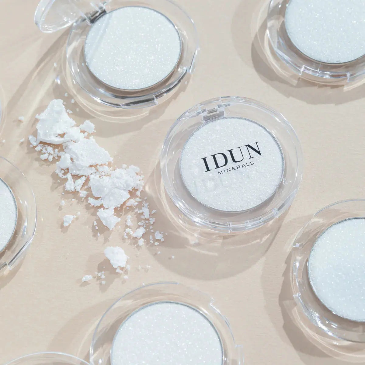 IDUN Minerals Mineral Single Eyeshadow Snöflinga (2,4 G) IDUN Minerals