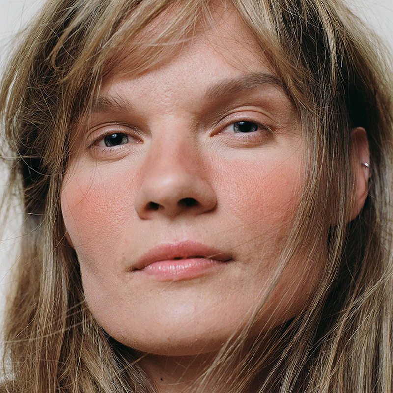 MADARA Magnetic Blush Mineral Cheek Blusher #1 Fierce Flame (6 G) MADARA