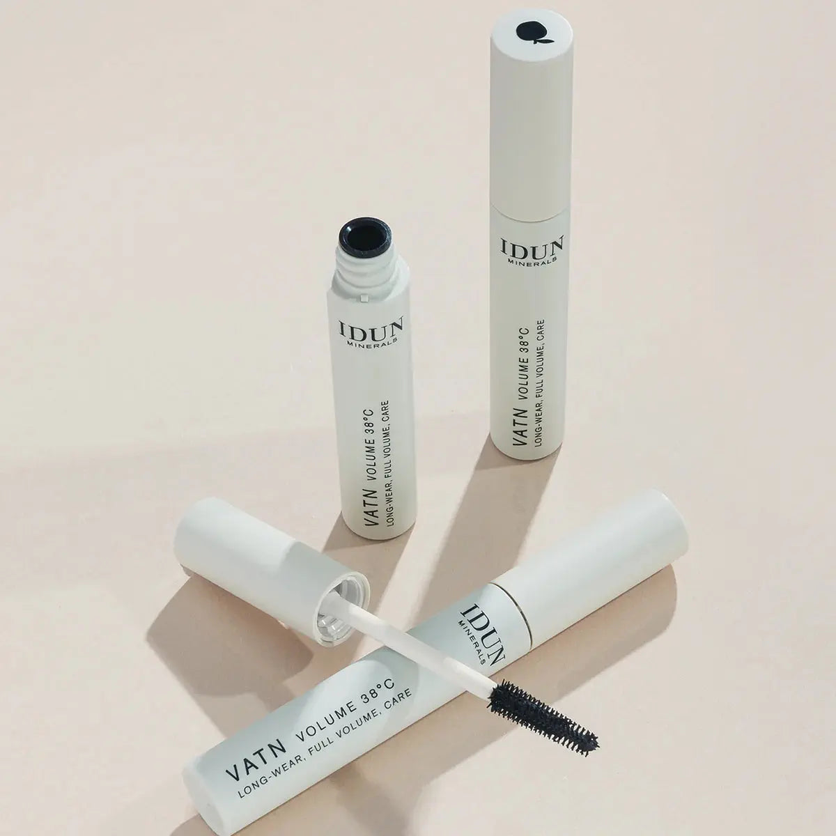 IDUN Minerals Mascara Vatn Volume 38 Black (9 ML) IDUN Minerals