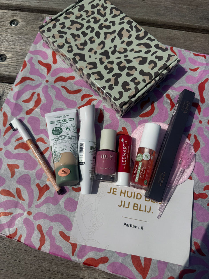 The PV Box - Limited Edition Make-up Try-out Box