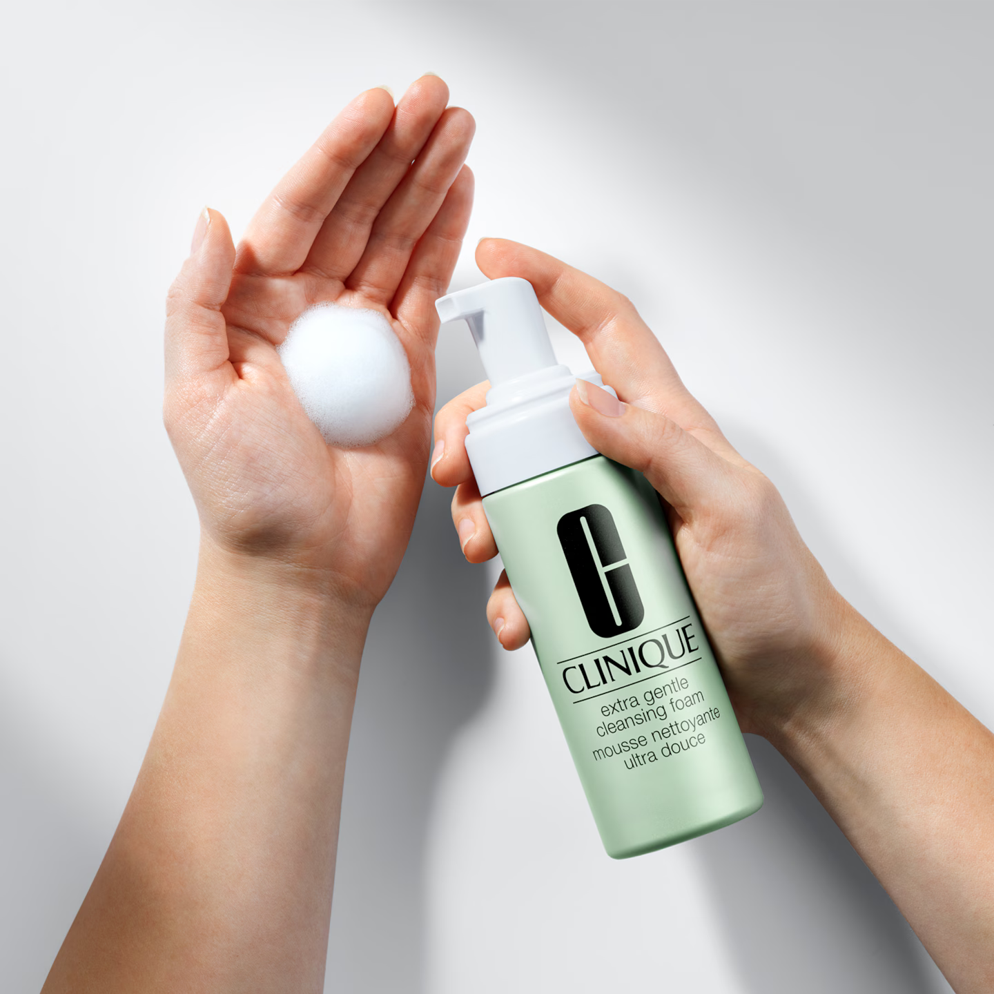 Clinique Extra Gentle Cleansing Foam (125 ML) Clinique