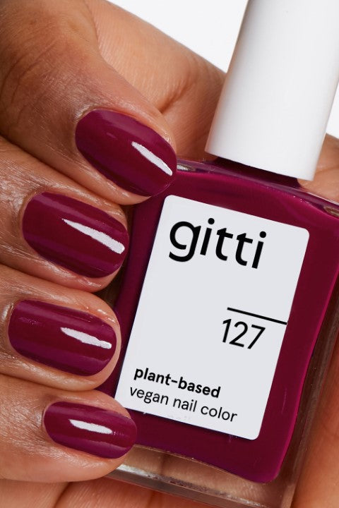 GITTI Nagellak no. 127 Red Plum GITTI