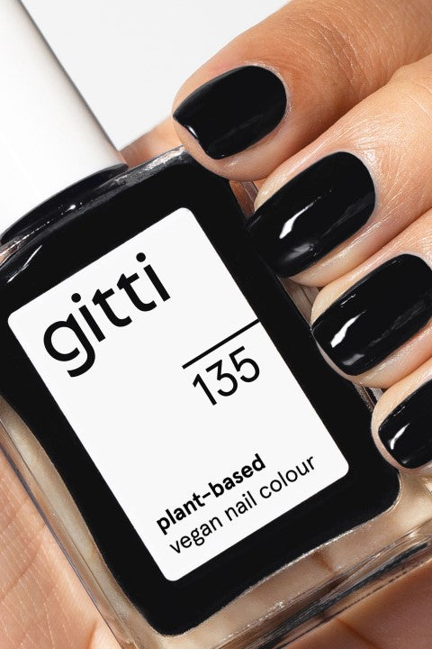 GITTI Nagellak no. 135 Black GITTI