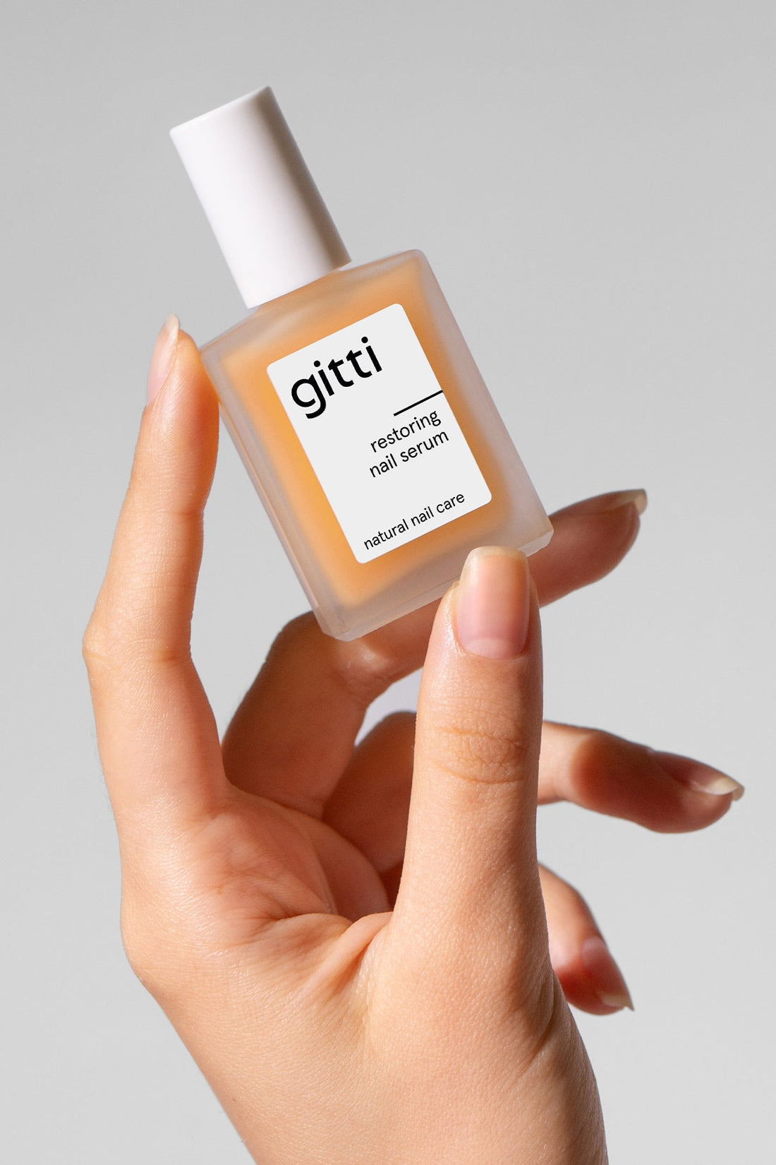 GITTI Restoring Nail Serum GITTI