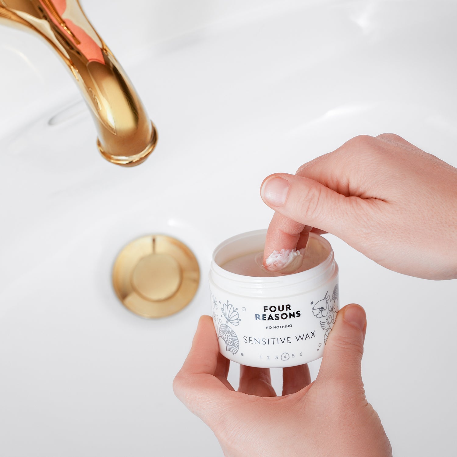 Four Reasons No Nothing Sensitive Wax (100 ML)